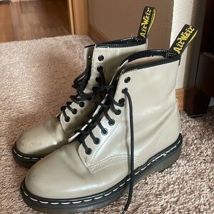 Women’s Dr Marten Boots